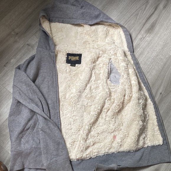 Victoria secret - Picture 3 of 7